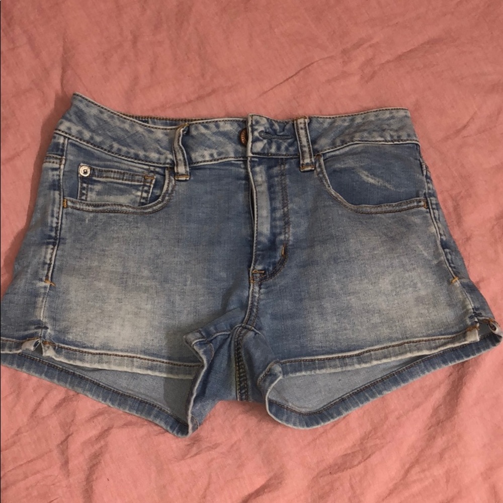 American Eagle super super stretch shorts